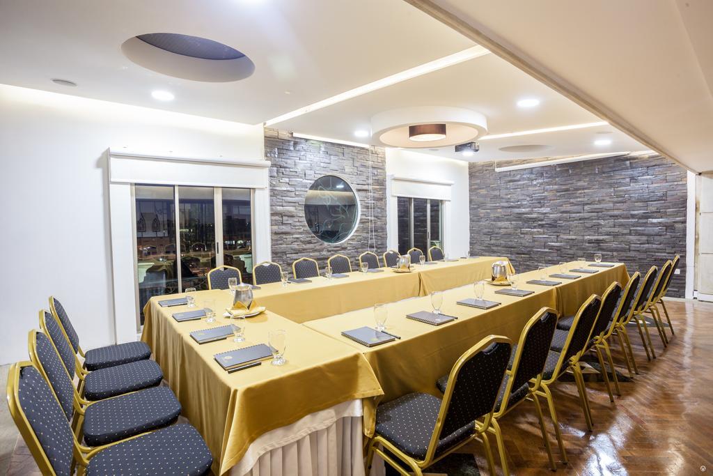 Hotel Embassy Park بوغوتا المظهر الخارجي الصورة